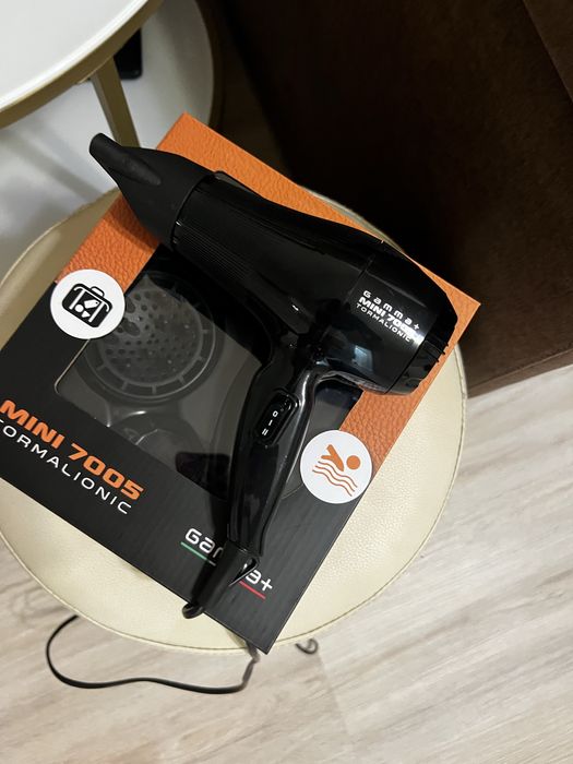 Професионален мини сешоар