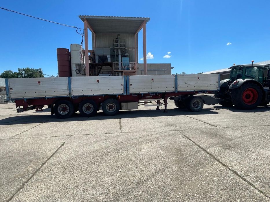 Cardi semiremorca cu obloane rabatabile pentru tractor - bena cereale