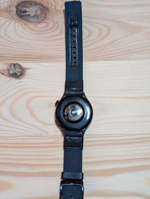 Smartwatch Huawei Watch 4 cu eSIM