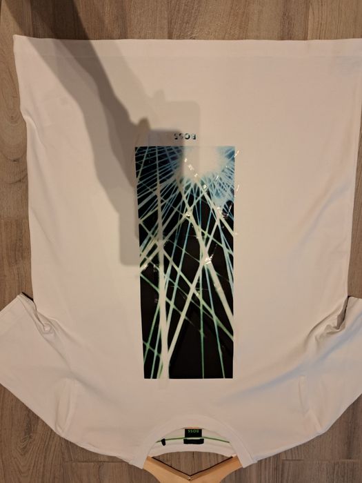 BOSS Мъжка тениска L размер