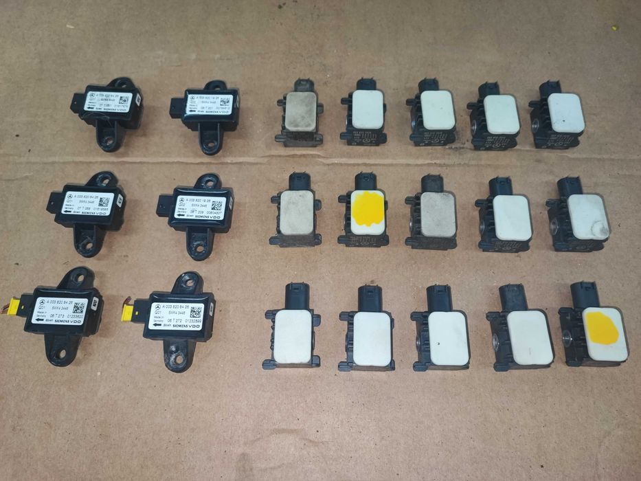 Краш датчици и отклонение от курса за Мерцедес