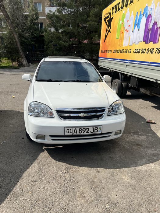 Ласетти 3поз  2010 йил  сотилади