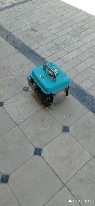 Движок 1кв сотилади