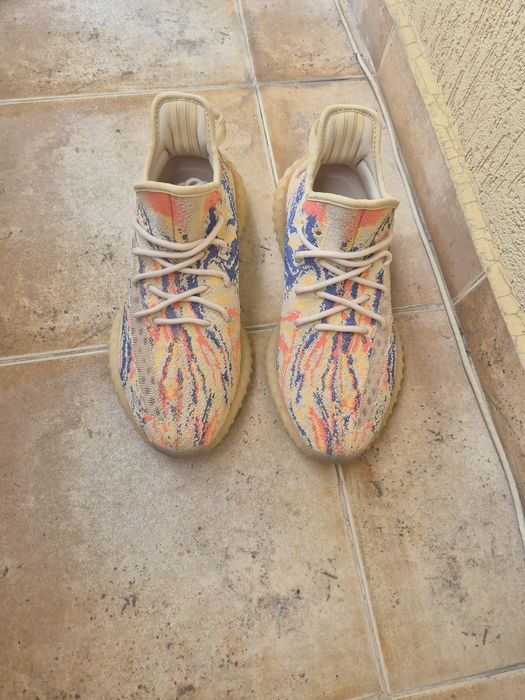 Yeezy Boost 350 V2 MX Oat