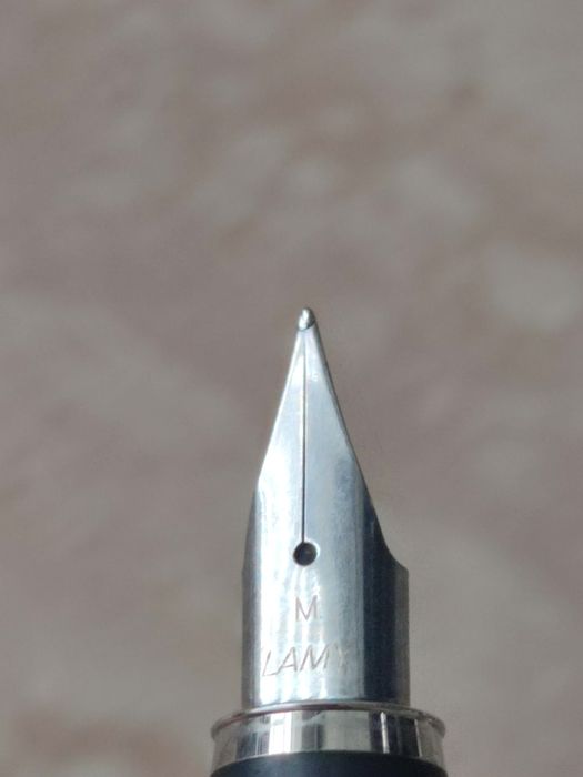 Stilou LAMY Studio Brushed Steel - Peniță M - Original Germania
