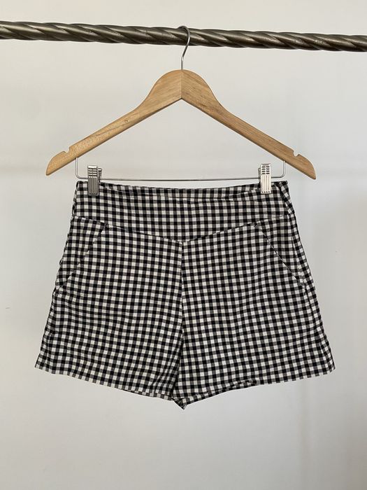 Pantaloni scurți cu talie înaltă carouri alb negru Zara