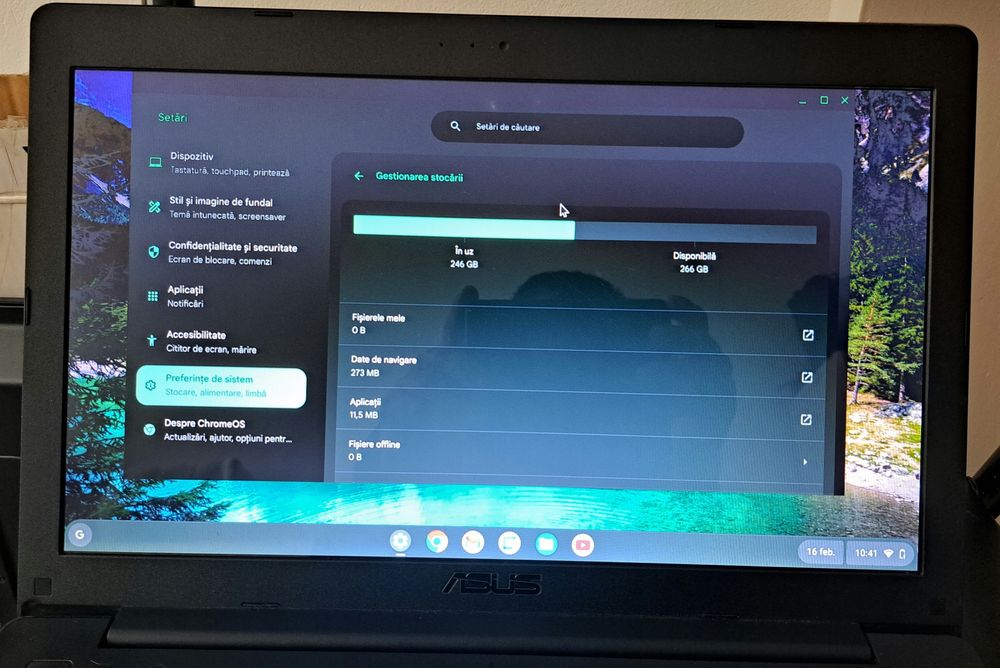 Laptop de vanzare Asus F553M