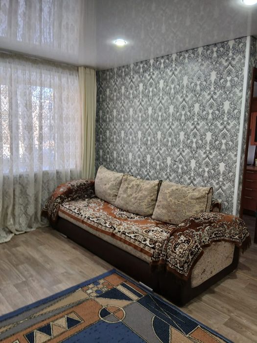 Сдам 1 комн на акку