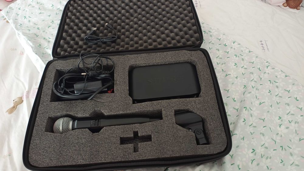 Vând microfon Shure beta 58A original