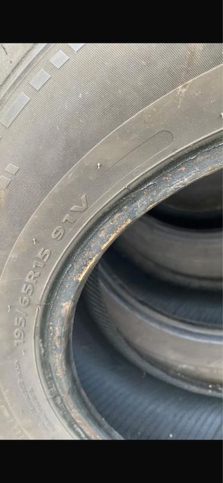 Шины 196/65/15 почти новые качественный