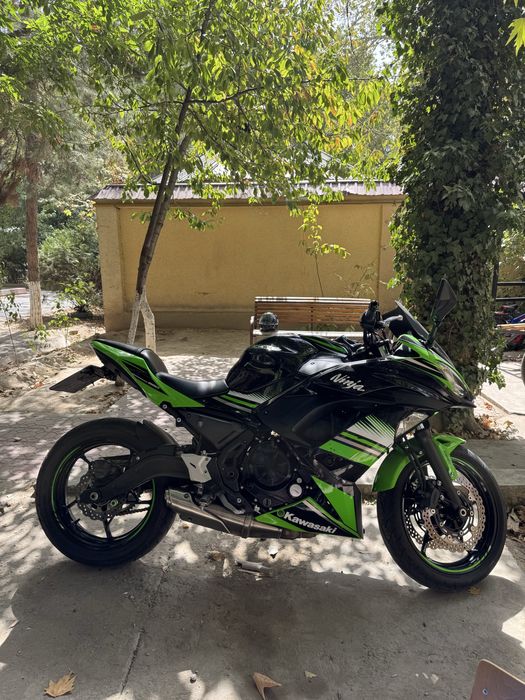 Kawasaki 650 sotiladi