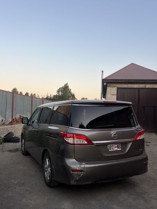 Nissan Quest 2015