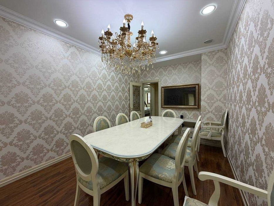 ПРОДАЕТСЯ 3/5/5 на: Саракульская  77м2