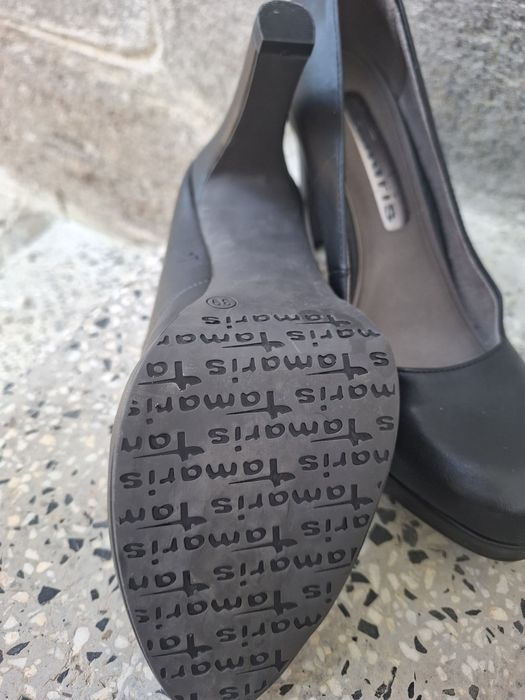 Стилни дамски обувки tamaris