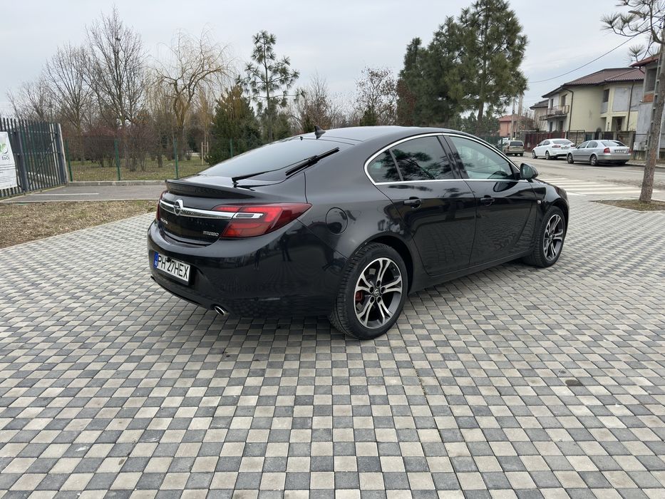 Vand OPEL INSIGNIA 2.0diesel BiTurbo Led/Bixenon/BOSE/Schimb/Variante