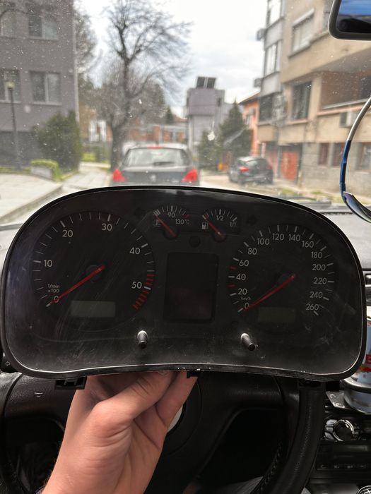 Километраж от голф 4 1.9тди (116) 2001г.