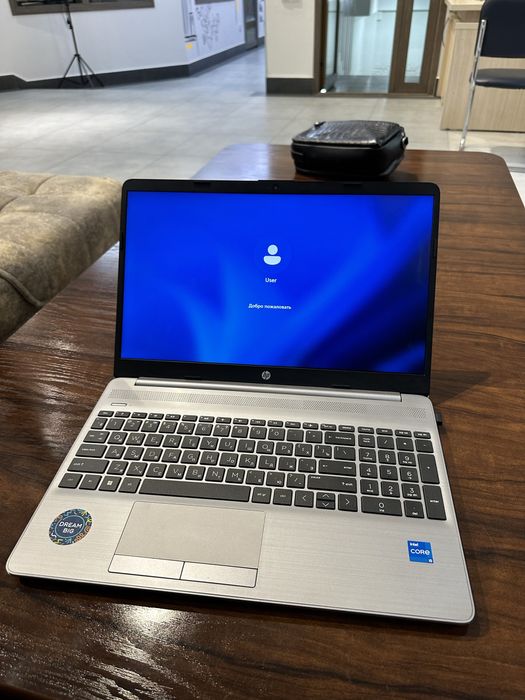 Noutbook HP250g8  intel core i5 32gb