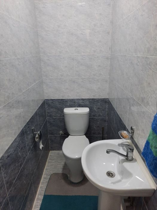 Navastroyka do’m sotiladi 3 xona