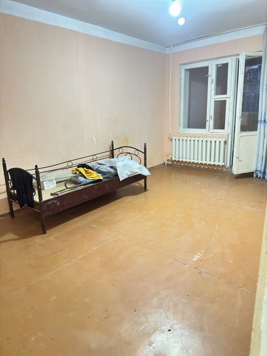 Продаётся 2х комнатная квартира