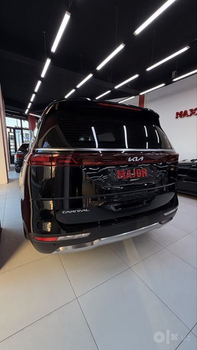 Kia Carnival.2023