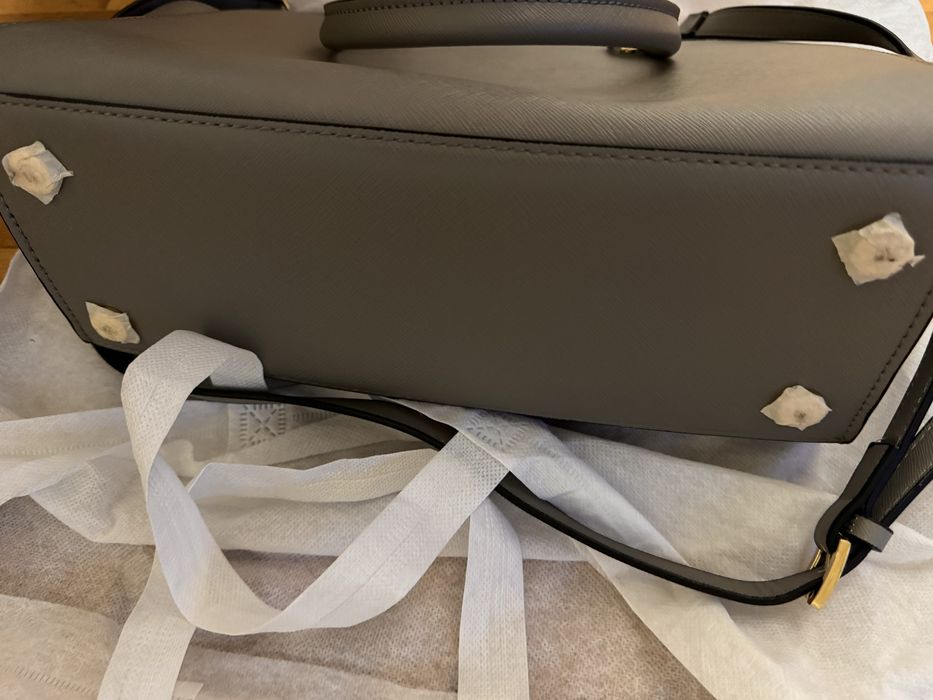 Geanta Michael Kors gri