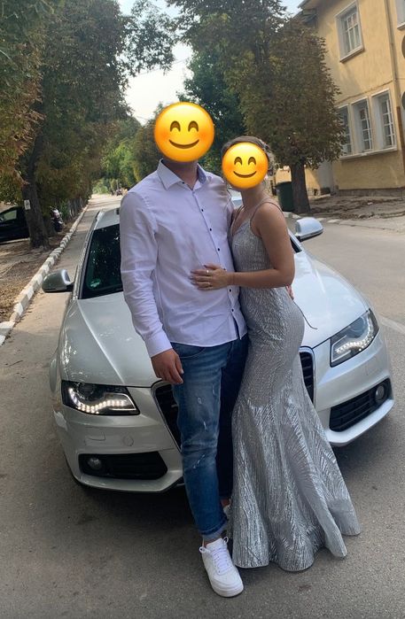 Рокля в сребристо