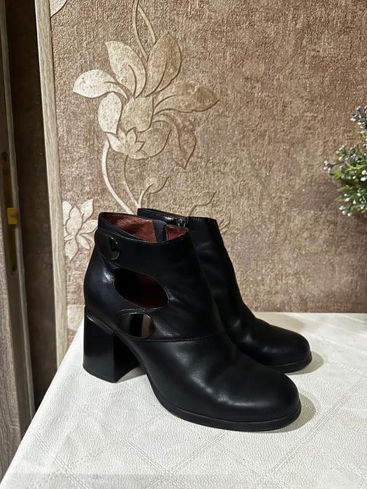 Ботинки женские осень