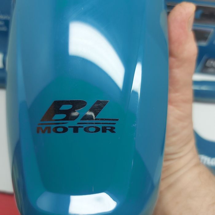 Акумулаторна прахосмукачка Makita DCL280FZ