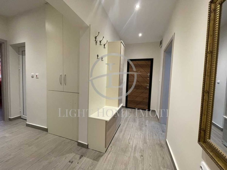 Продава се Тристаен апартамент в Пловдив, Център - 120 кв.м за 1984 €/кв.м - Снимка #13