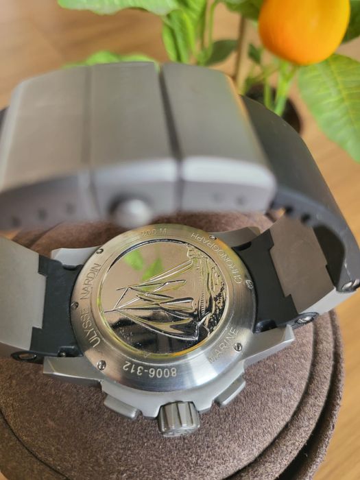 Продаю Часы Ulysse Nardin