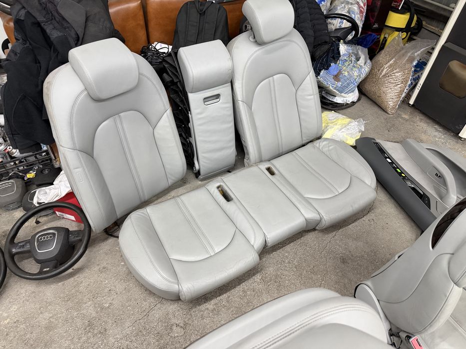 Сив кожен салон за Audi A8 D4, Ауди