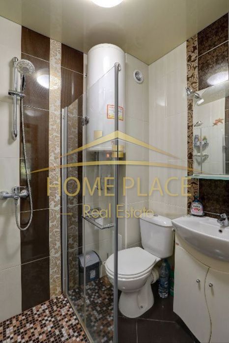 Продава се Двустаен апартамент в Варна, Гръцка махала - 72 кв.м за 1842 €/кв.м - Снимка #8