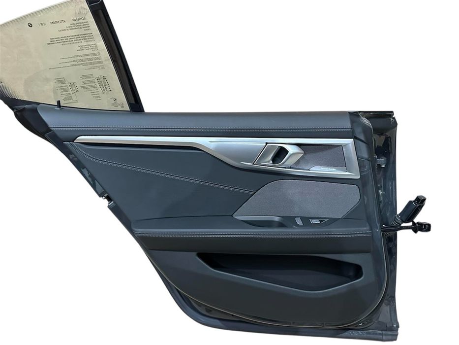 Bmw G16 8 series кожен салон