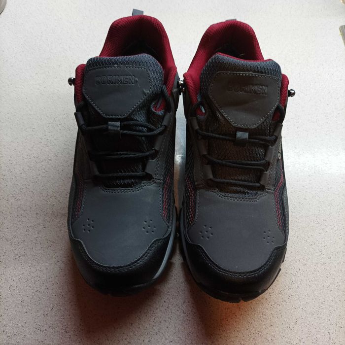 Продавам зимни обувки нови