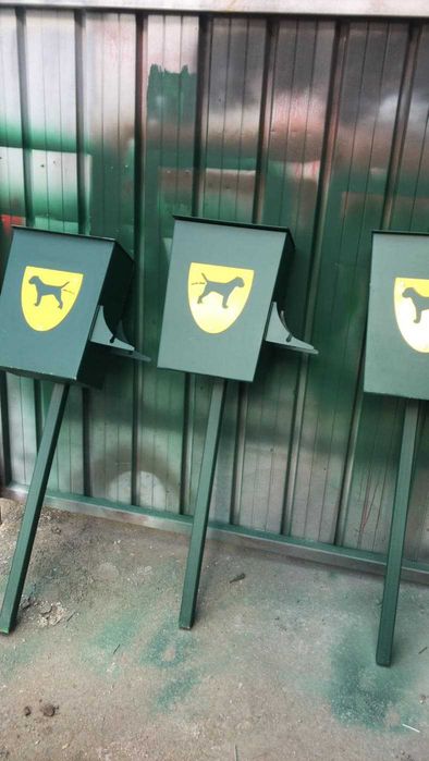 Panoplii, sculpuri,mobilier urban panouri traforate grilaje arbori