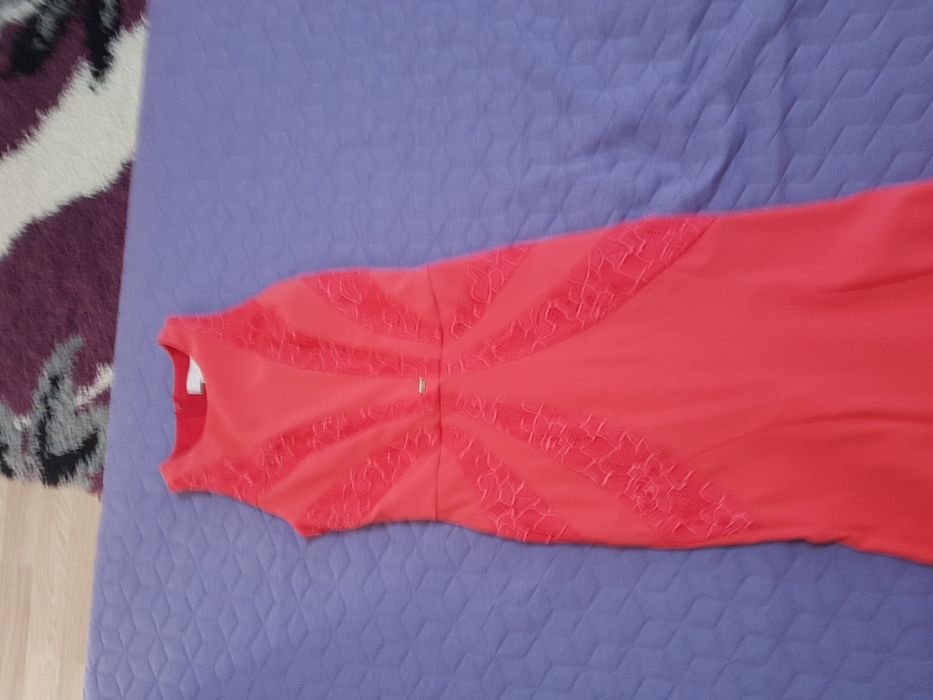 рокля  LUCY в прасковен цвят