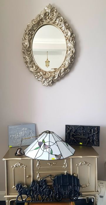 Candelabru/Tablou basorelief  vechi din metal