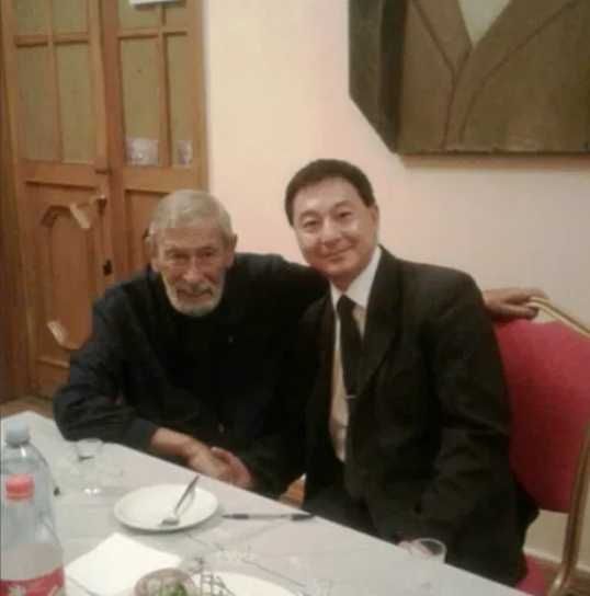 Алматы тамада 2 языка