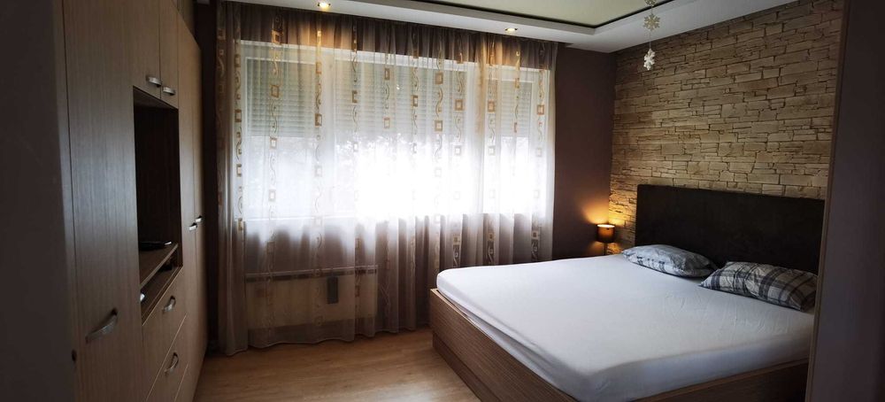 Дава се под наем Тристаен апартамент в София, Захарна фабрика - 100 кв.м за 600 € - Снимка #1