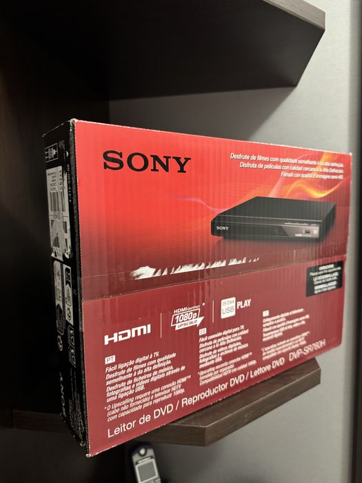 DVD плеър Sony DVP-SR760H