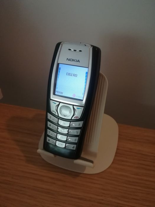 Nokia 6610i de colectie, negru, necodat, stare buna, telefon vechi bun
