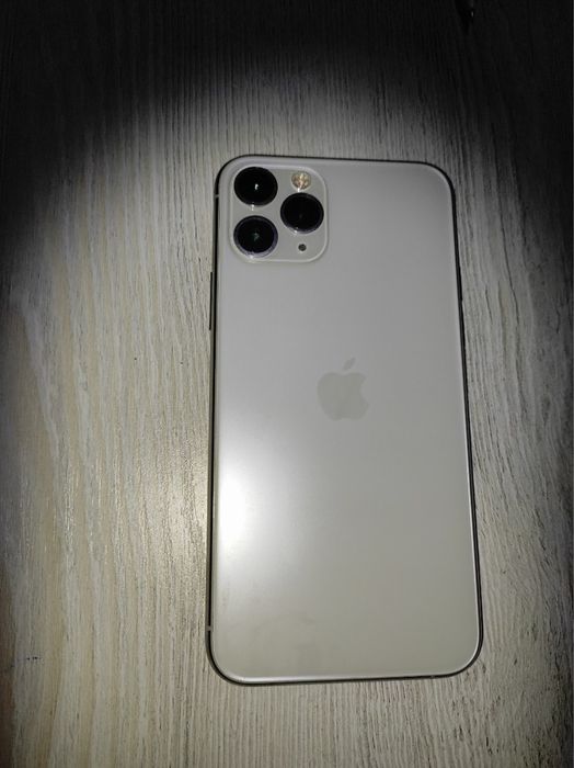 Iphone 11pro 64gb xotira 80%yomkost
