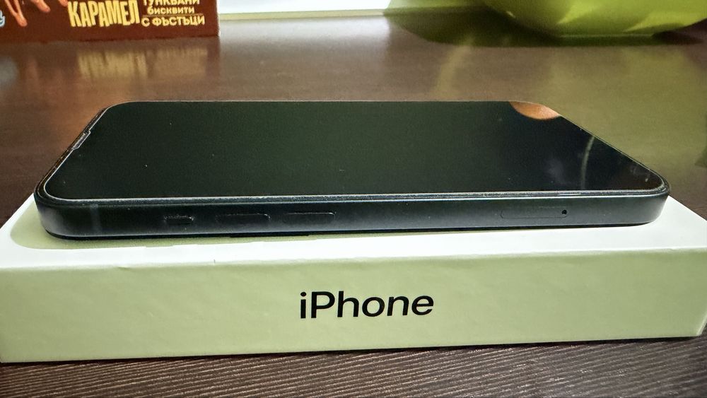 iPhone 13 – 128 GB – батерия 86% – отключен