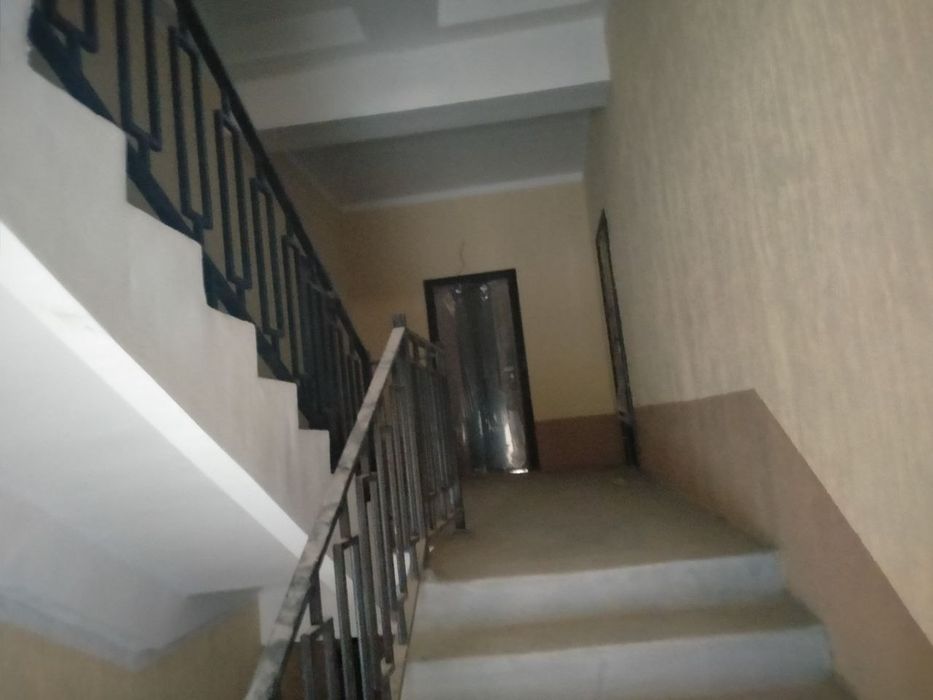 Когон шахар 2 хонали уй сотилади 76м2