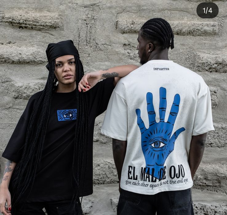 Страхотни тениски , овърсайз,  унисекс 
INFINGTER 
Най-висок клас материя и
изработка
Размери  S M L XL 2XL 
Всеки един артикул разполага с QRкод за
п