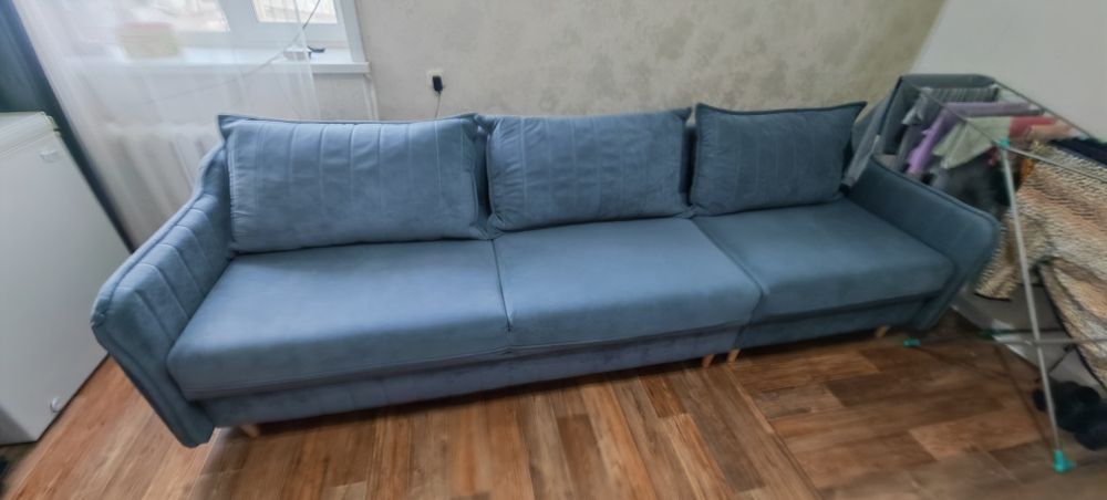 Продам диван в отличном состоянии