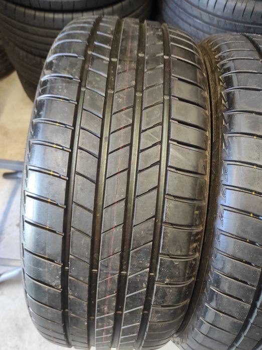 225/45/18 Бриджстоун