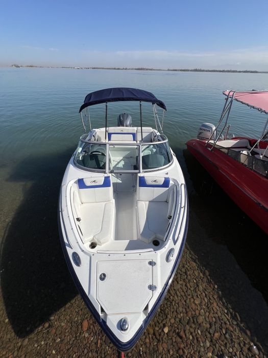 Катер Monterey 217 Blackfin Sport