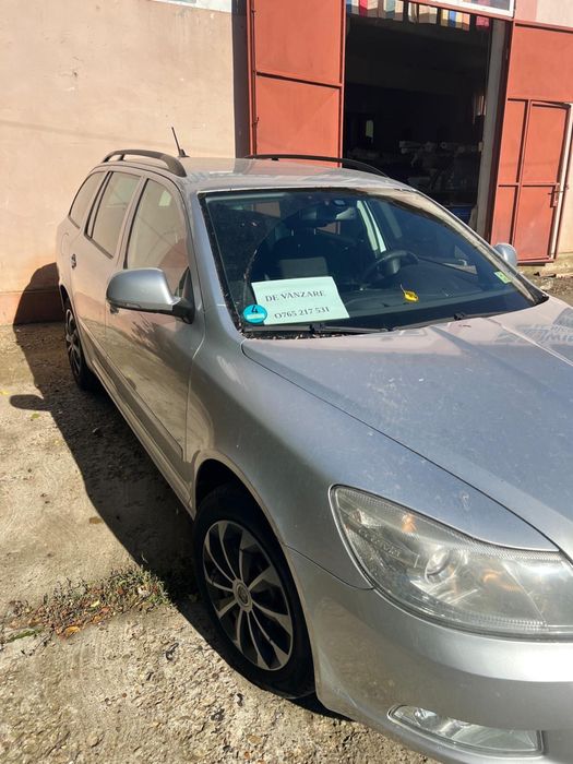 SKODA Octavia 2013 — imagine 3