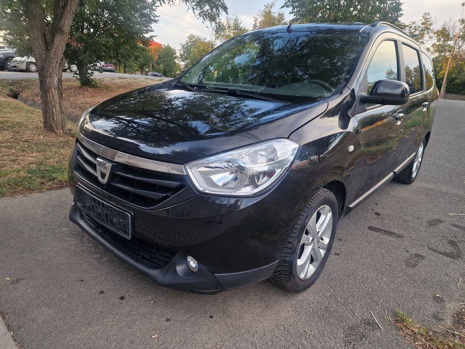 Dacia Lodgy cu clima, 7 locuri 1,2 benzina